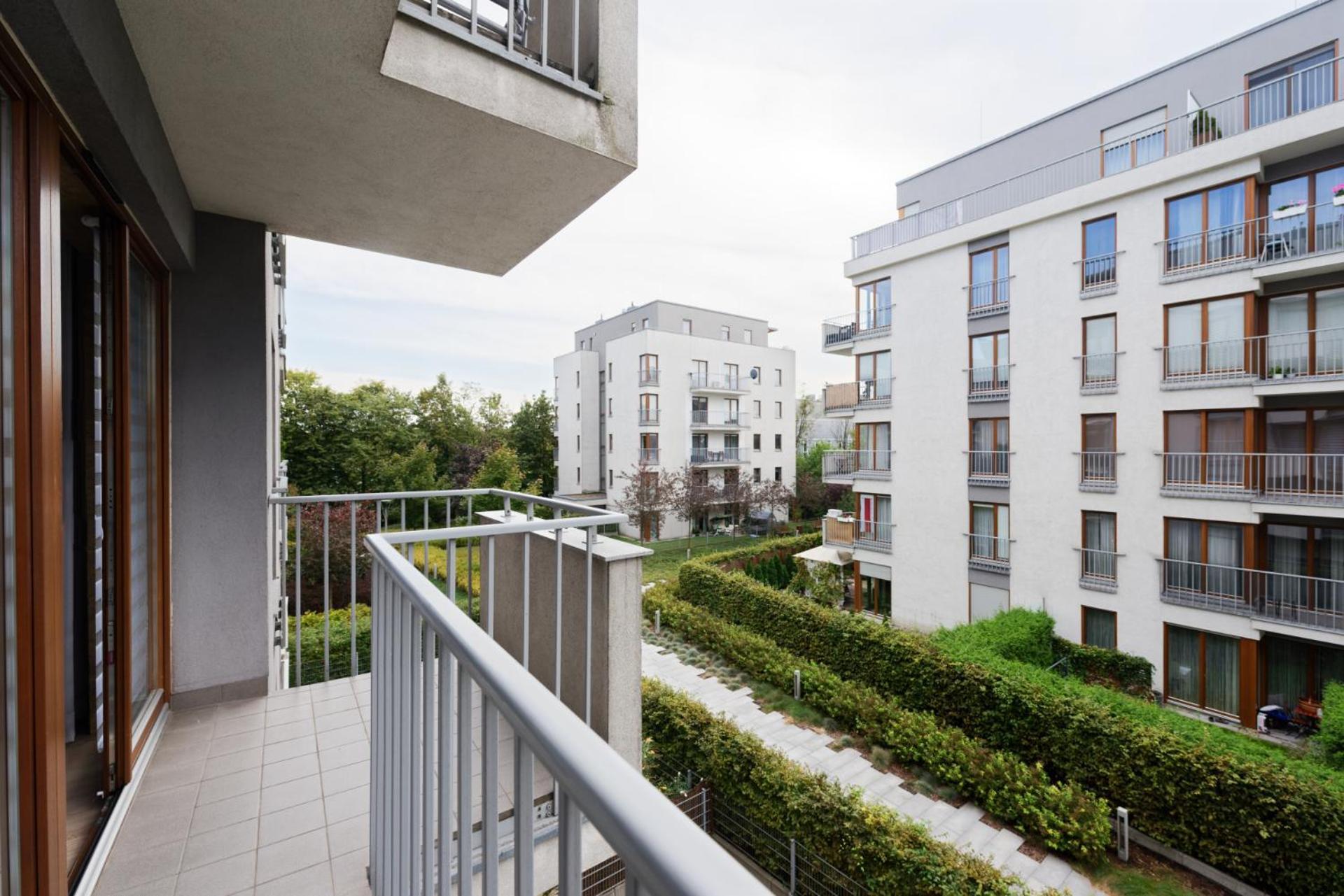 City Center Apartament Parking By Impero Poznaň Exteriér fotografie